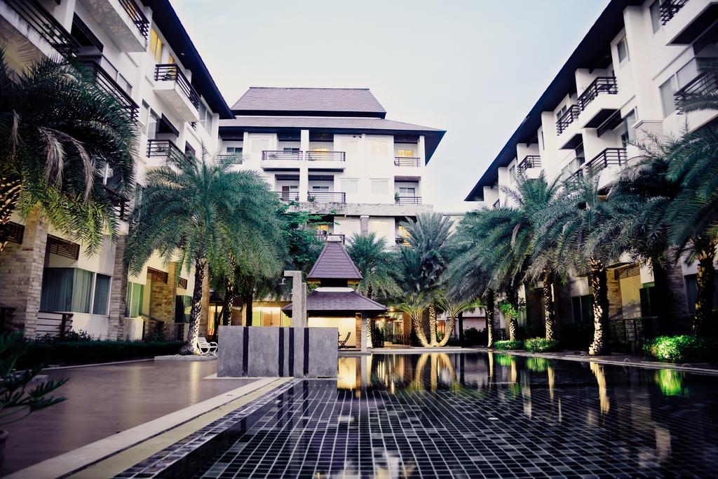 Karabuning Resort Si Racha Luaran gambar