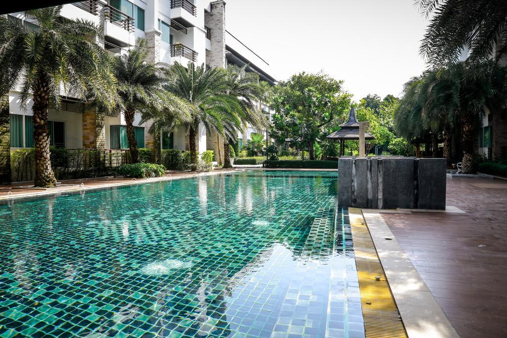 Karabuning Resort Si Racha Luaran gambar